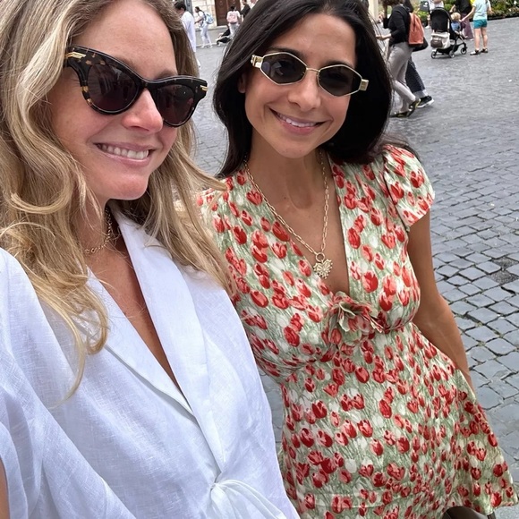 NWT Doen Kelsea Silk Rosette Floral V-Neck Short Sleeve Mini Dress Tulip Fields - Picture 10 of 16